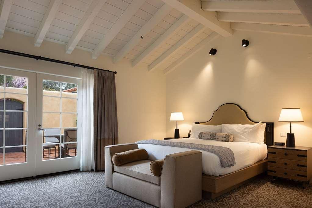 Casa Palmero At Pebble Beach Номер фото